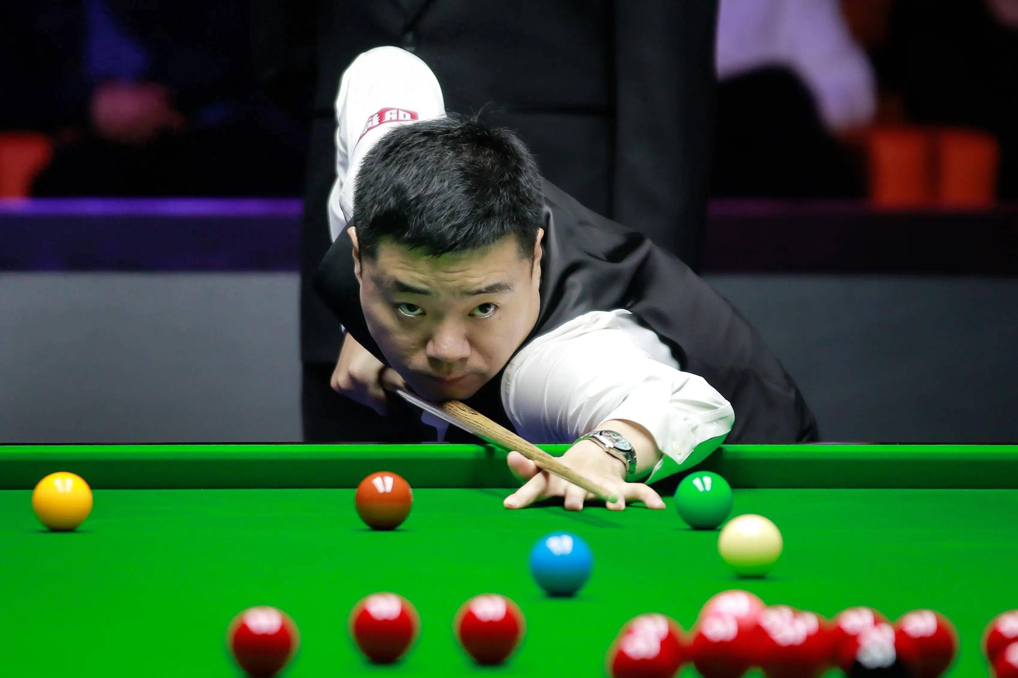 荣膺赛事最 荣膺赛事最